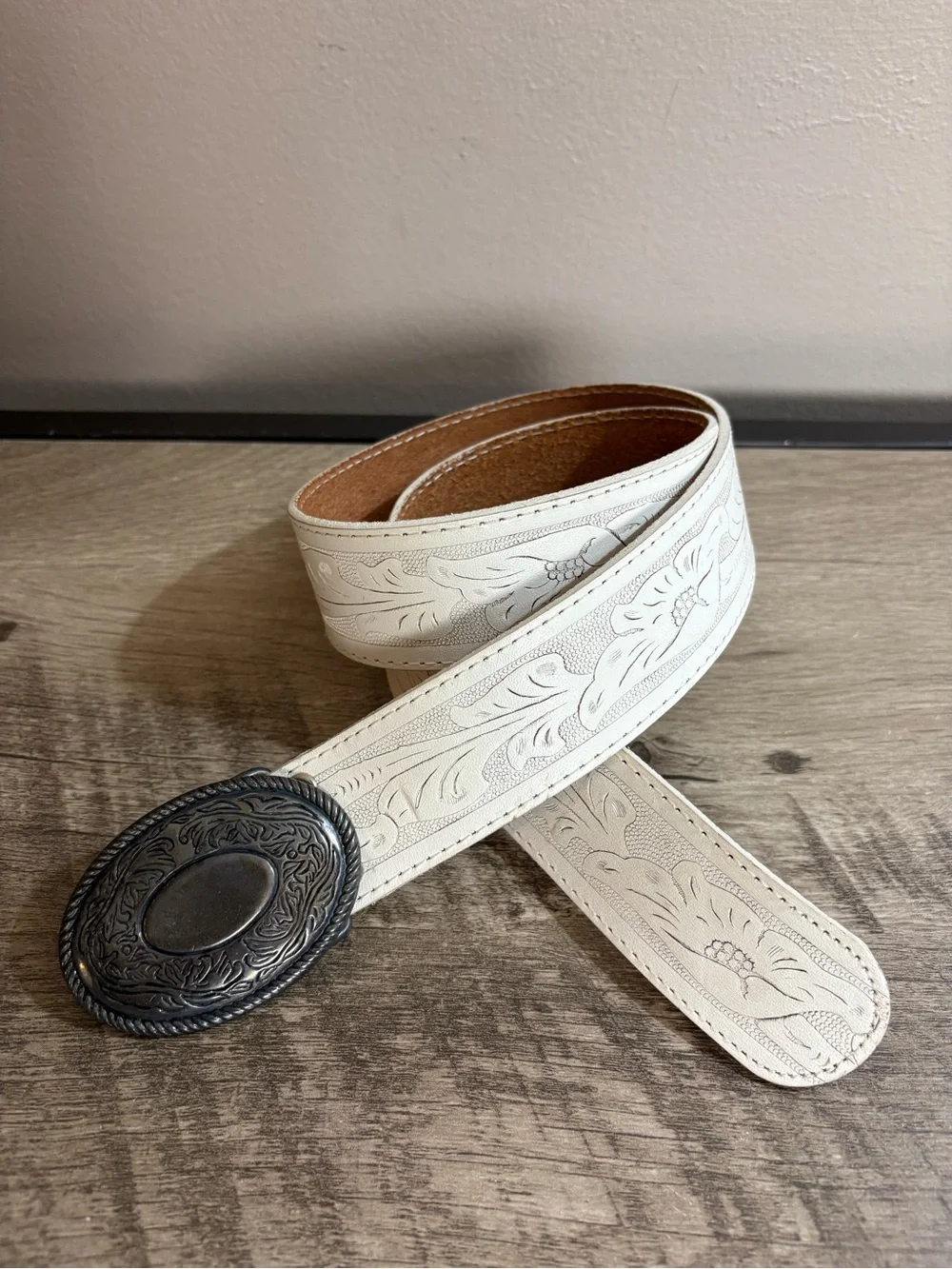 WESTERN White TOOLED Desert Flower OVAL Buckle LEATHER BELT